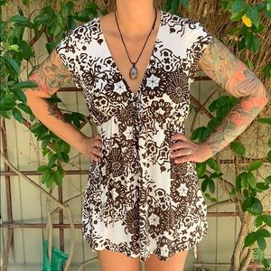 Short sleeve mandala print blouse